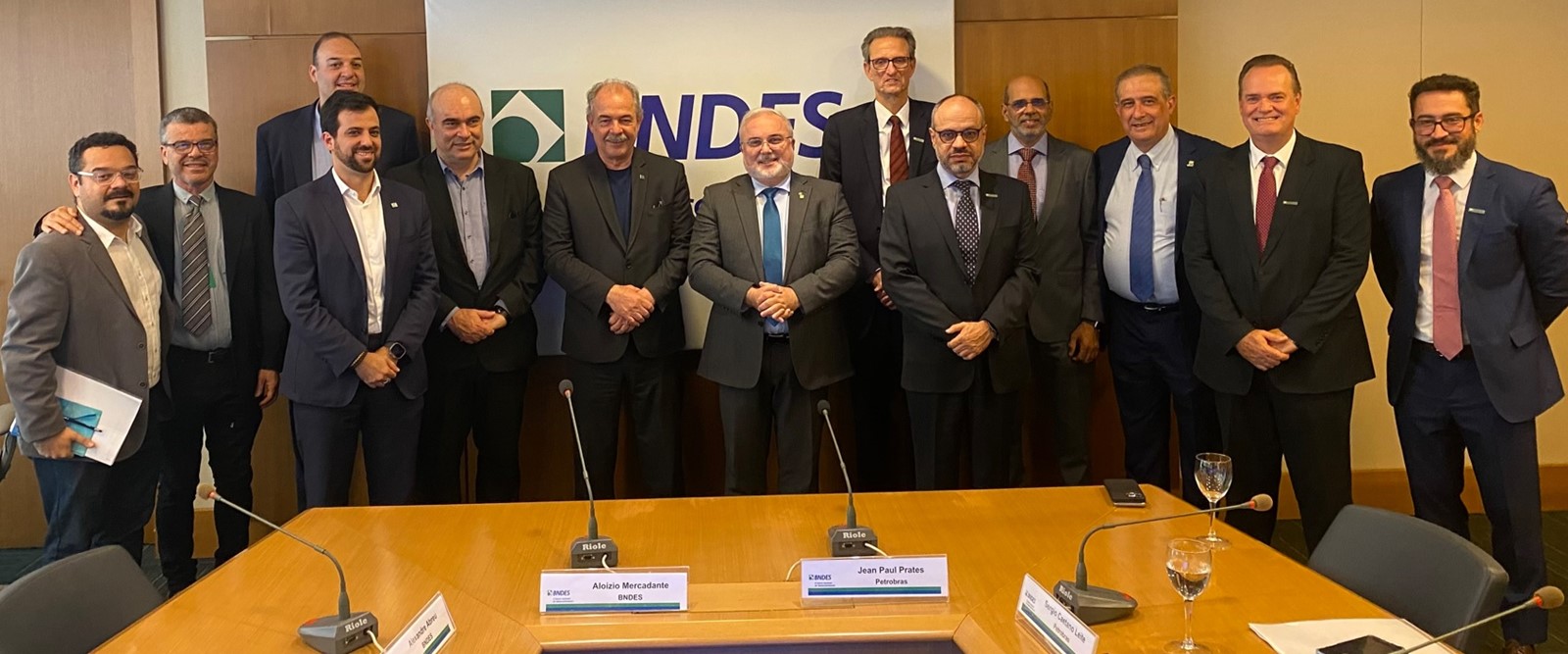 Transpetro President attends signing event of the Technical Cooperation Agreement with BNDES