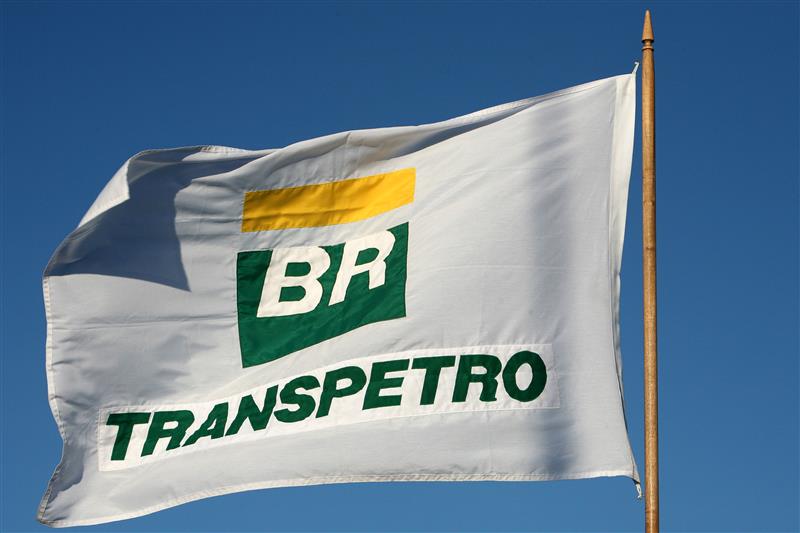 Bandeira-Transpetro-0101-11_0162 _1_.jpg
