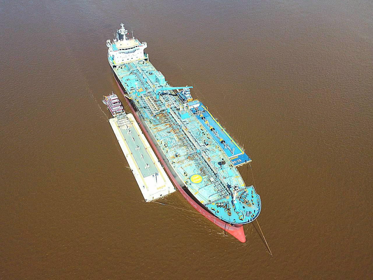 Transpetro realiza Barge to Ship no Amazonas