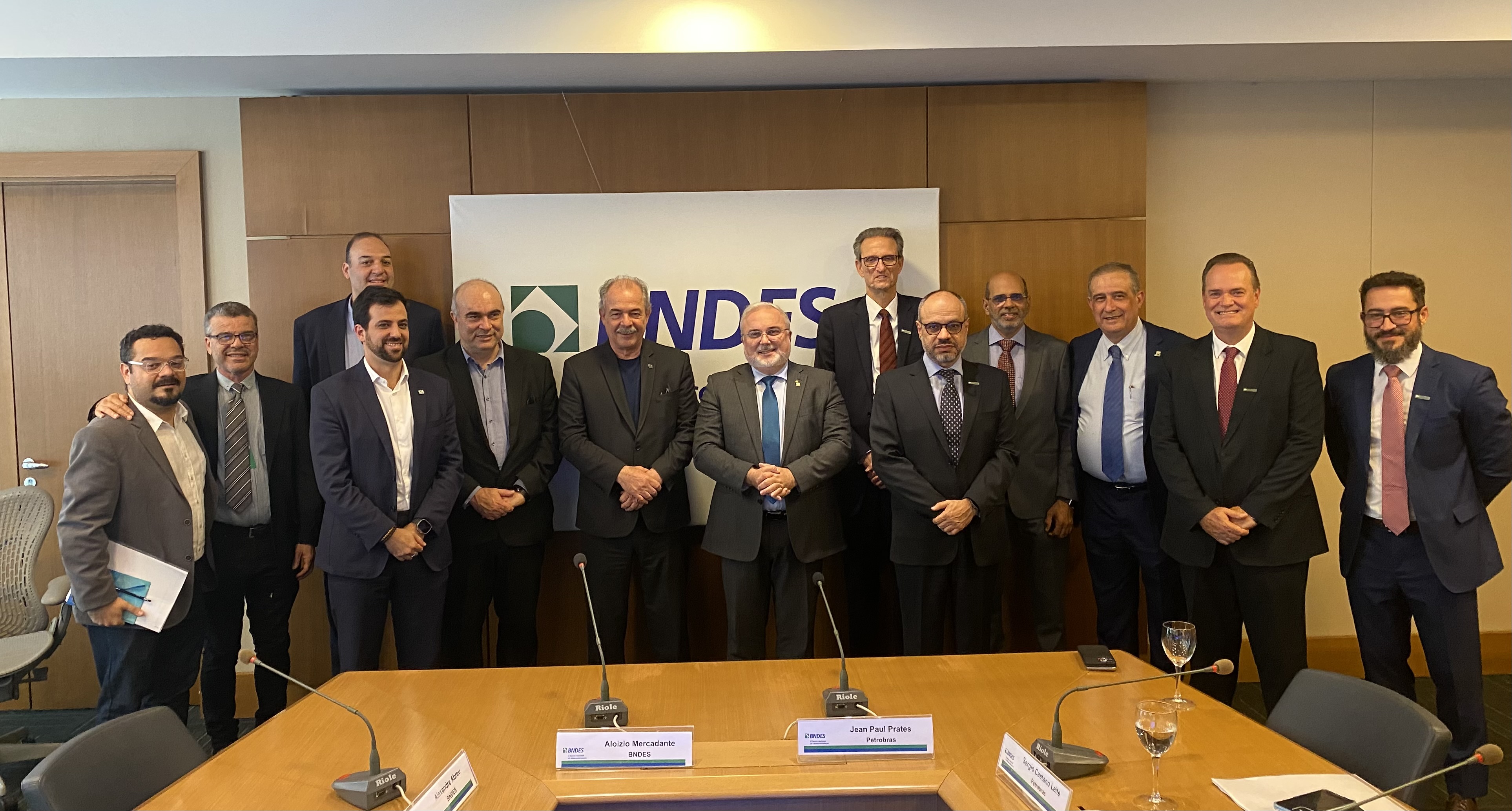 Presidente da Transpetro participa de evento para assinatura de Acordo de Cooperação Técnica entre Petrobras e BNDES