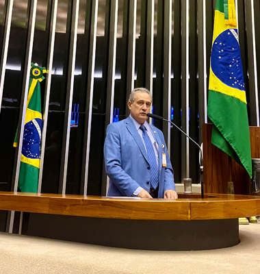 Presidente da Transpetro participa de homenagem pelos 70 anos  da Petrobras no Congresso Nacional